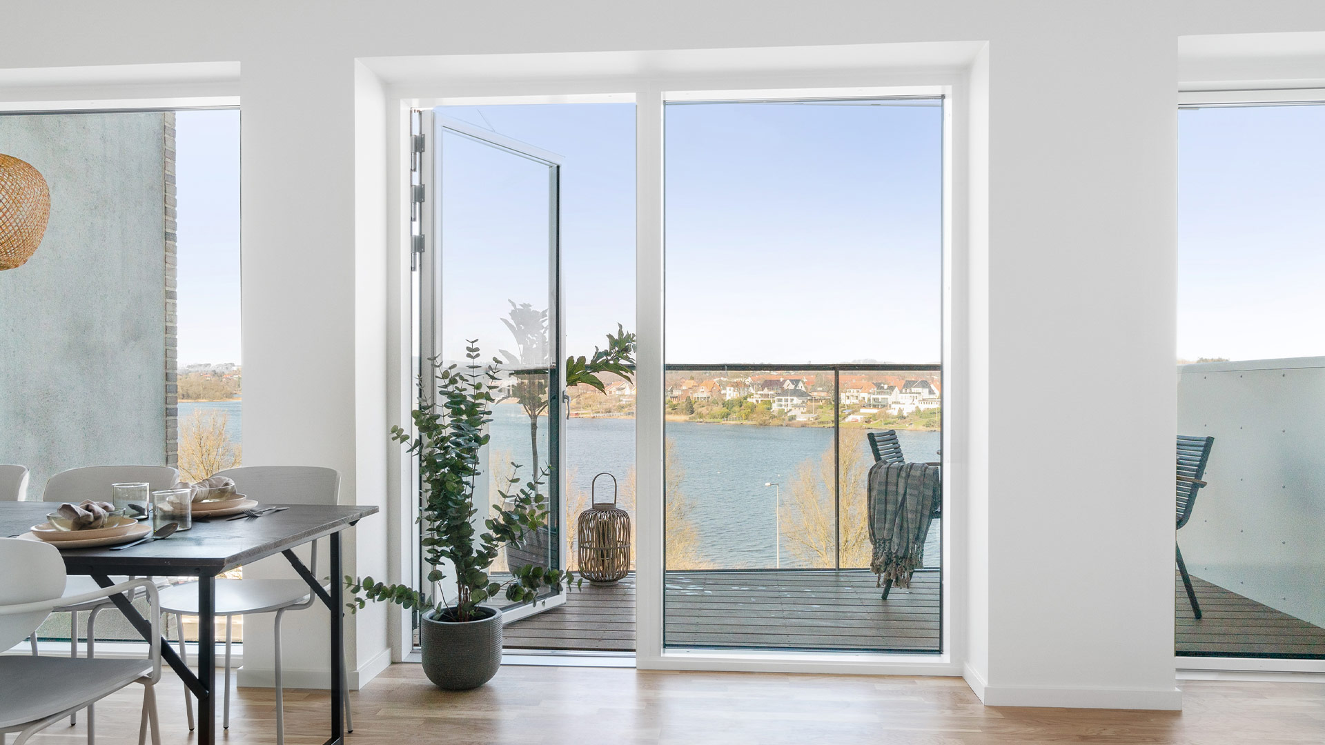 Altan udsigt udover vandet